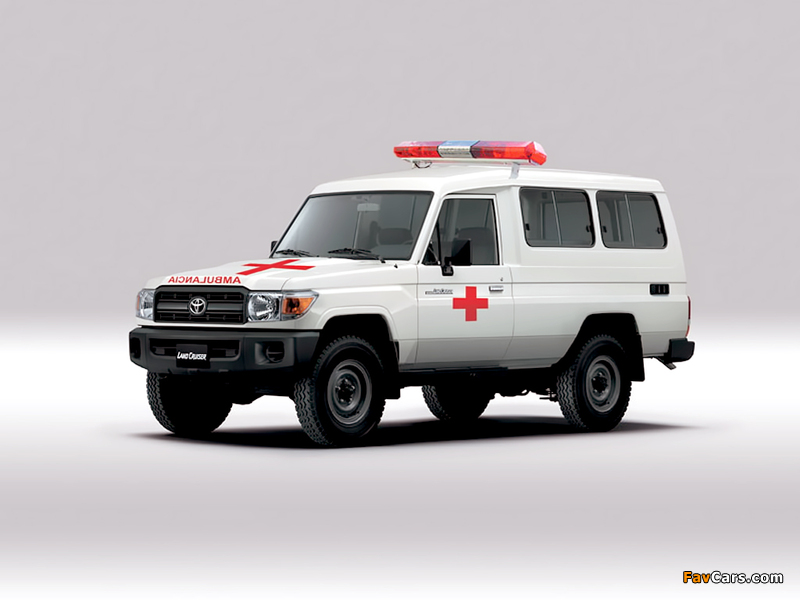 Photos of Toyota Land Cruiser Troop Carrier Ambulance (J78) 2007 (800 x 600)
