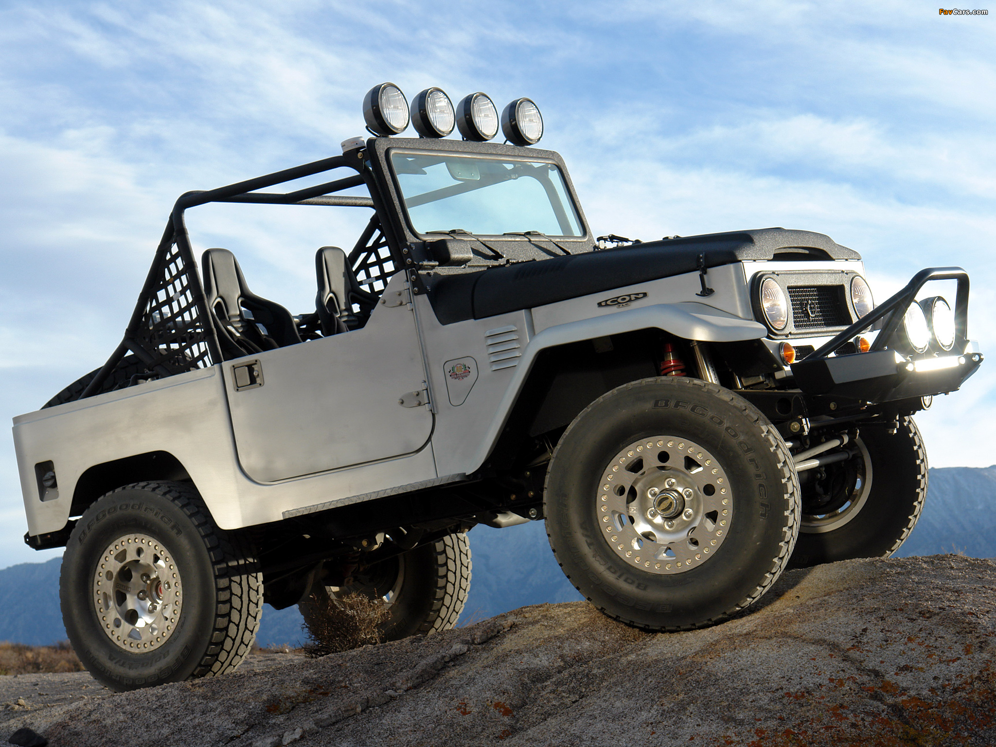 Photos of ICON Toyota Land Cruiser BAJA 1000 Limited Edition (FJ40) 2008 (2048 x 1536)