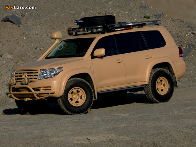 Photos of Arctic Trucks Toyota Land Cruiser 200 High Mobility (UZJ200) 2010 (640 x 480)