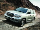 Photos of Toyota Land Cruiser 200 EX-R UAE-spec (URJ200W) 2012
