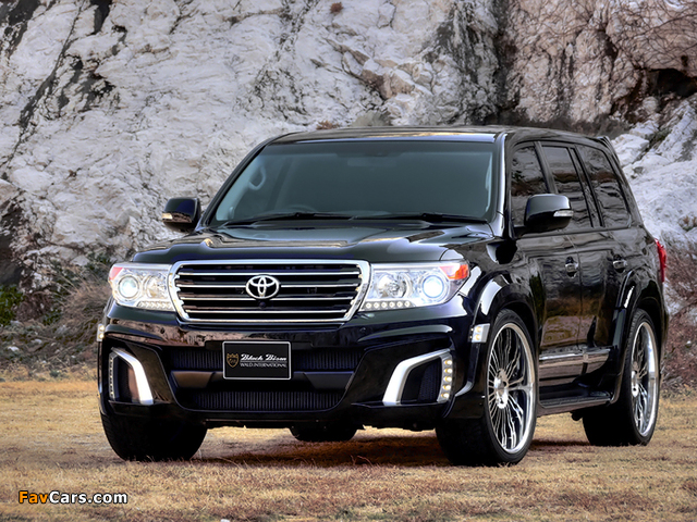 Photos of WALD Toyota Land Cruiser Sports Line Black Bison Edition (UZJ200W) 2013 (640 x 480)