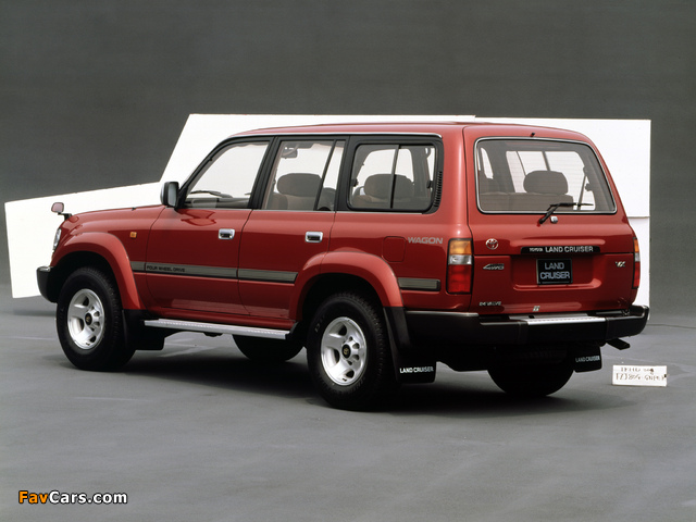 Photos of Toyota Land Cruiser 80 Wagon VX JP-spec (HZ81V) 1992–94 (640 x 480)