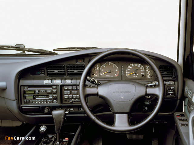 Pictures of Toyota Land Cruiser 80 Wagon VX-Limited JP-spec (HZ81V) 1992–94 (640 x 480)