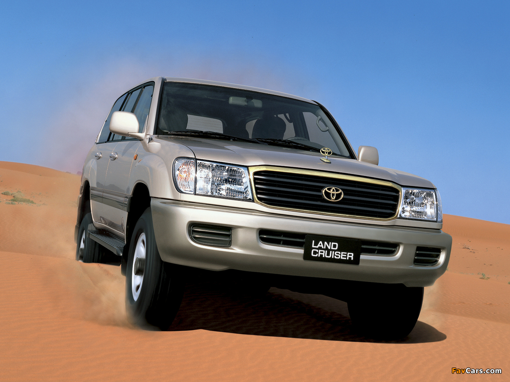 Pictures of Toyota Land Cruiser 100 VX UAE-spec (J100-101) 1998–2002 (1024 x 768)