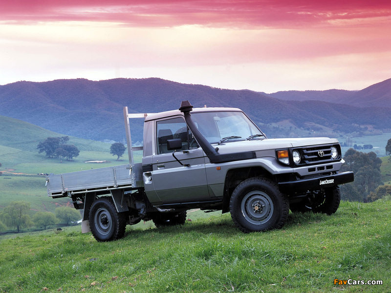 Pictures of Toyota Land Cruiser Cab Chassis (J79) 1999–2007 (800 x 600)