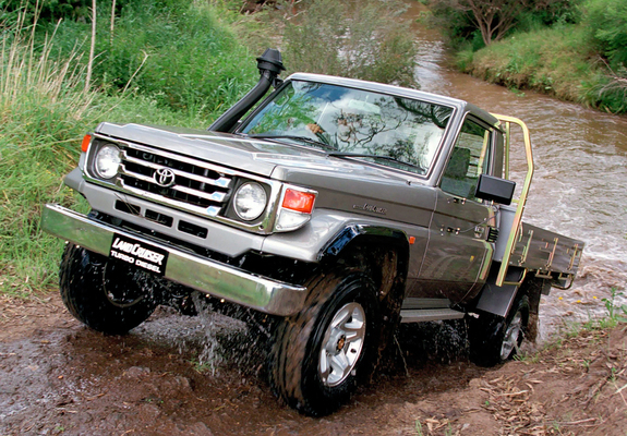 Pictures of Toyota Land Cruiser Cab Chassis GXL (J79) 1999–2007
