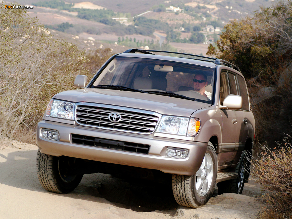 Pictures of Toyota Land Cruiser 100 US-spec (UZJ100W) 2002–05 (1024 x 768)