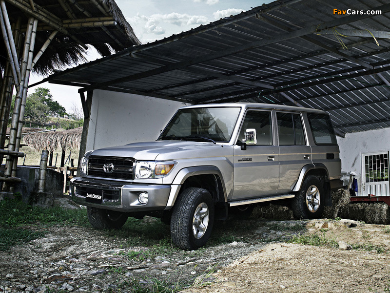Pictures of Toyota Land Cruiser (J76) 2007 (800 x 600)