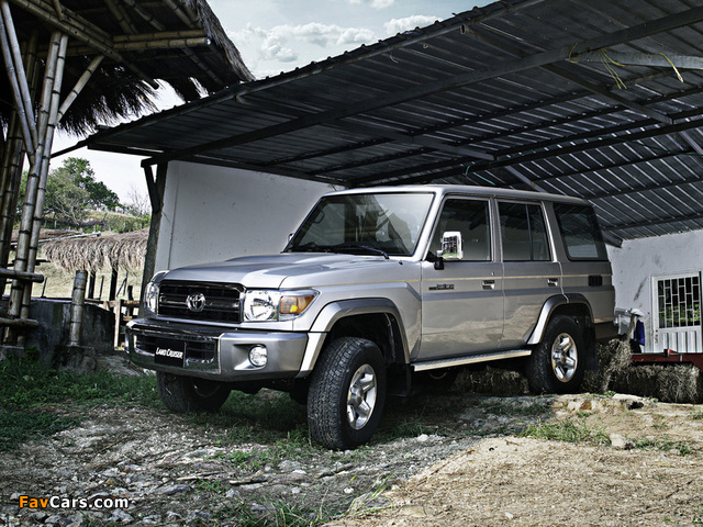 Pictures of Toyota Land Cruiser (J76) 2007 (640 x 480)