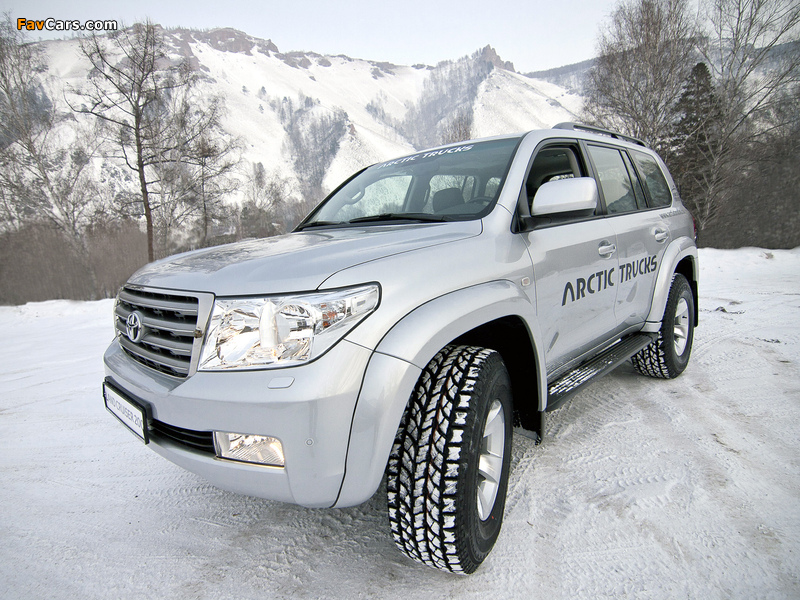 Pictures of Arctic Trucks Toyota Land Cruiser AT35 (UZJ200) 2010 (800 x 600)