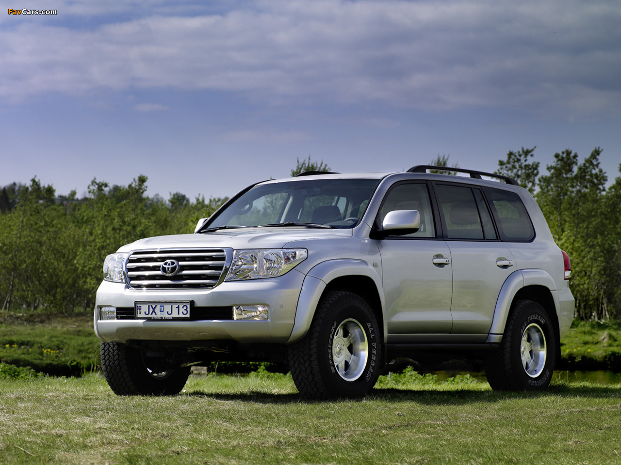 Pictures of Arctic Trucks Toyota Land Cruiser AT35 (UZJ200) 2010 (1280 x 960)