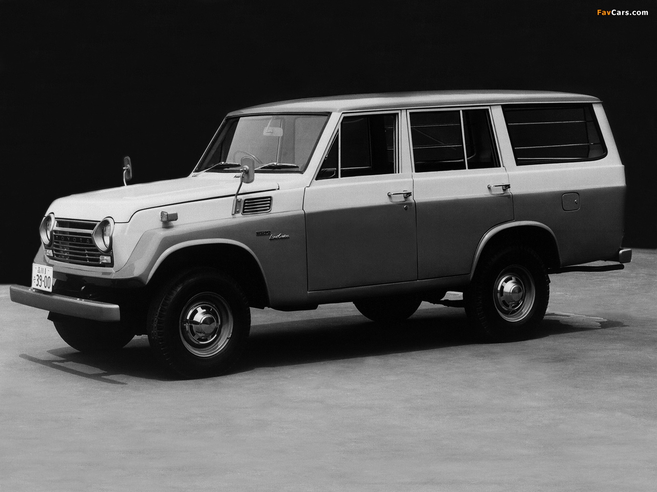 Pictures of Toyota Land Cruiser 50 KQ JP-spec (FJ55V) 1967–75 (1280 x 960)