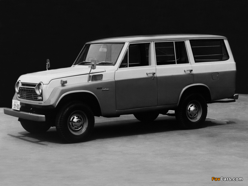 Pictures of Toyota Land Cruiser 50 KQ JP-spec (FJ55V) 1967–75 (800 x 600)