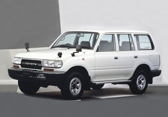 Pictures of Toyota Land Cruiser 80 VAN STD JP-spec (HZ81V) 1989–94