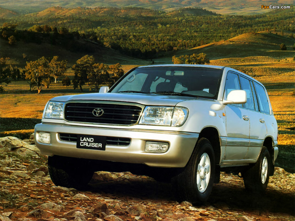Pictures of Toyota Land Cruiser 100 VX (J100-101) 1998–2002 (1024 x 768)