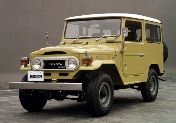 Toyota Land Cruiser (BJ40V) 1973–79 images