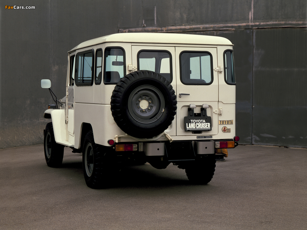 Toyota Land Cruiser 40 (BJ44V) 1979–82 pictures (1024 x 768)