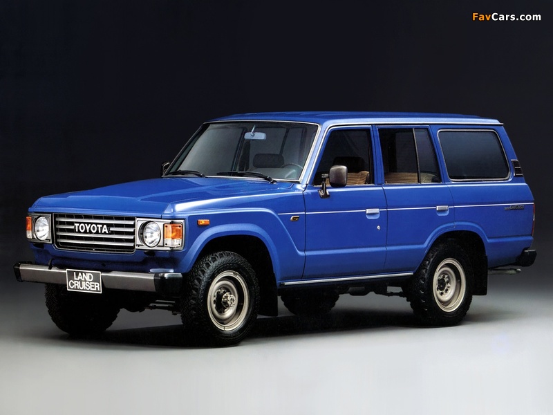 Toyota Land Cruiser 60 Wagon (HJ60V) 1980–87 photos (800 x 600)