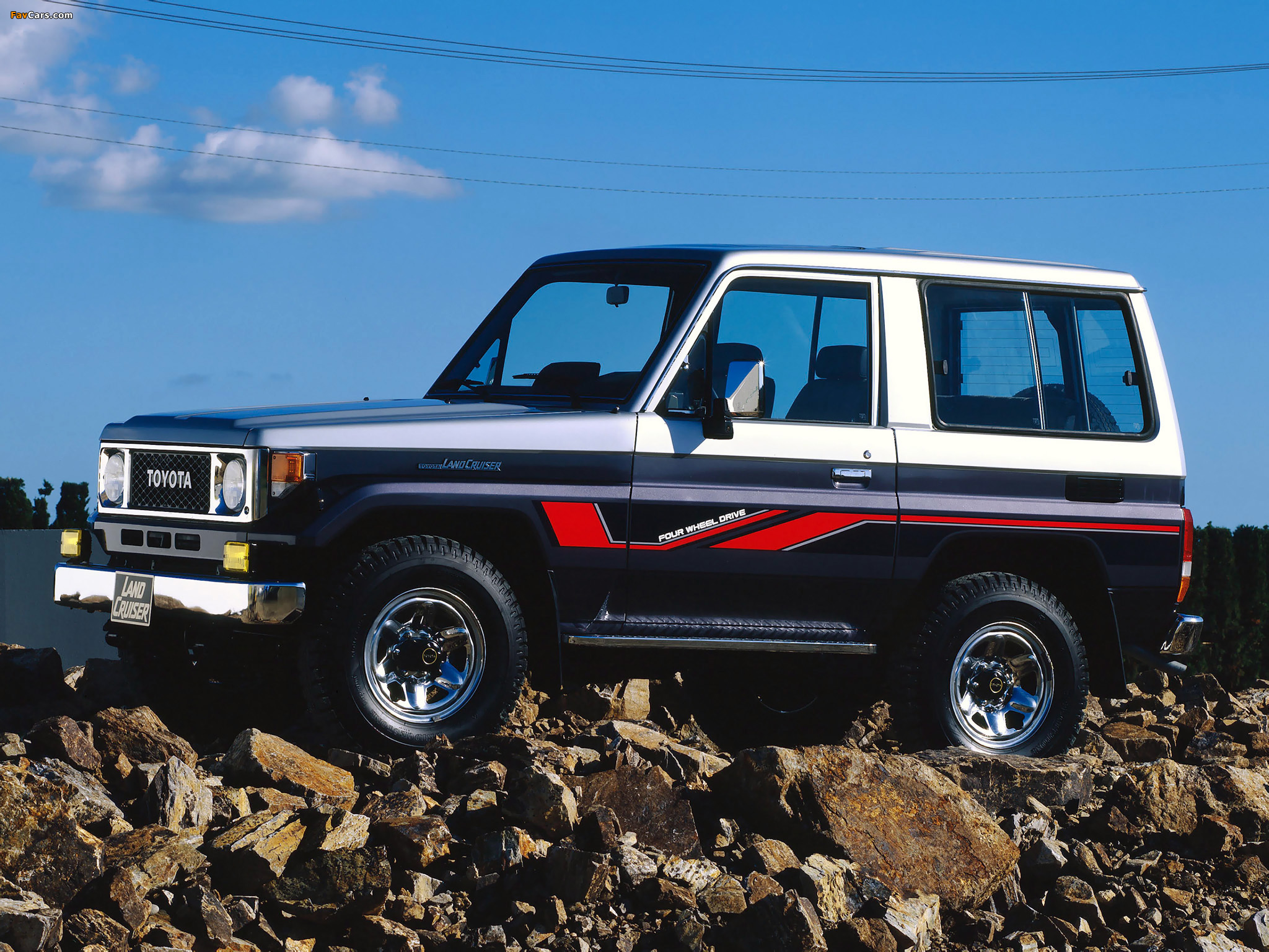 Toyota Land Cruiser (BJ70V) 1984–90 images (2048 x 1536)