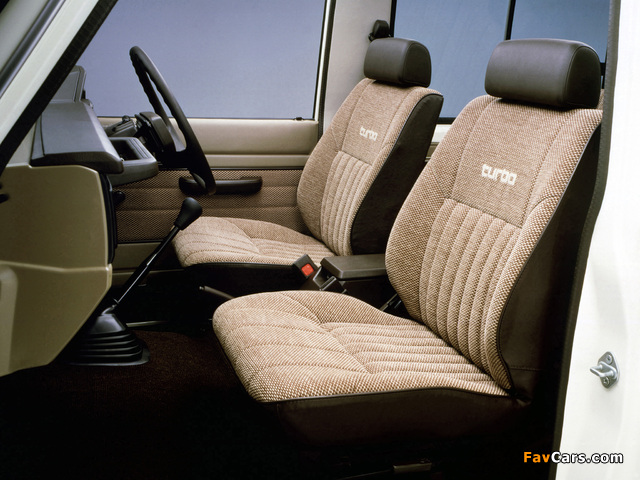 Toyota Land Cruiser (BJ71V) 1985–90 photos (640 x 480)