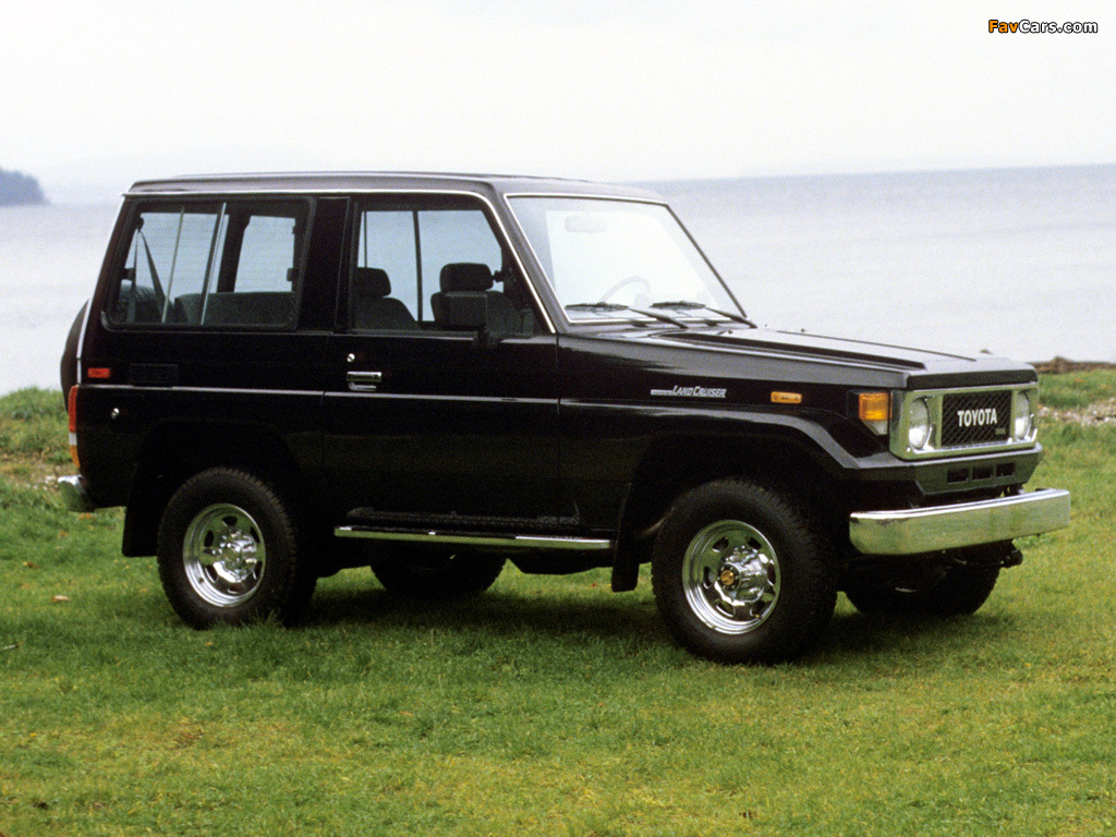 Toyota Land Cruiser (BJ71V) 1985–90 photos (1024 x 768)
