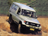Toyota Land Cruiser (J75) 1986–90 pictures