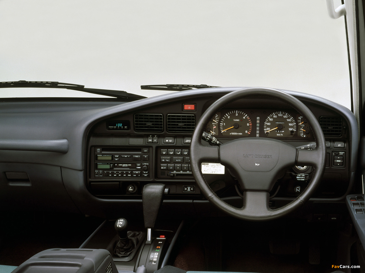 Toyota Land Cruiser 80 VAN VX-Limited JP-spec (HZ81V) 1989–92 pictures (1280 x 960)