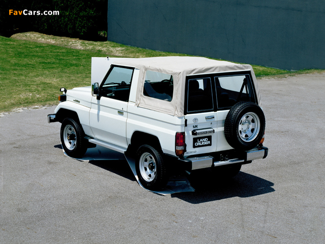 Toyota Land Cruiser (PZJ70) 1990–98 pictures (640 x 480)