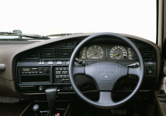 Toyota Land Cruiser 80 VAN VX JP-spec (HZ81V) 1992–94 photos