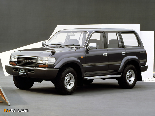 Toyota Land Cruiser 80 VAN VX JP-spec (HZ81V) 1992–94 wallpapers (640 x 480)