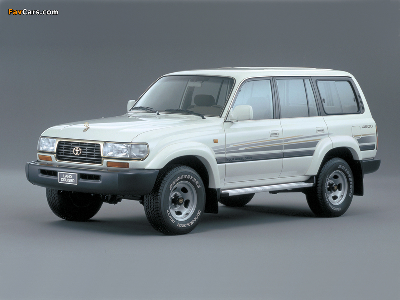 Toyota Land Cruiser 80 GX-R UAE-spec (FZJ80G) 1995–97 wallpapers (800 x 600)