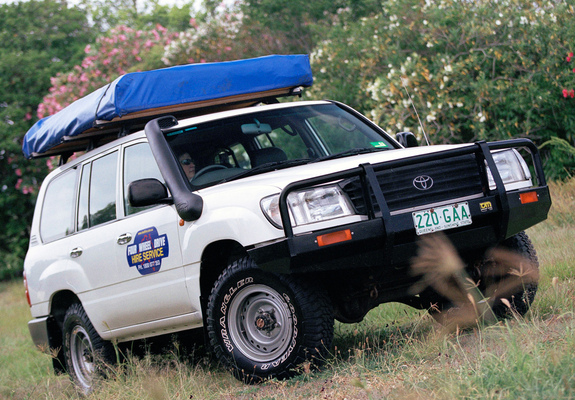 Toyota Land Cruiser 100 Standard AU-spec (HZJ105) 1998–2001 photos