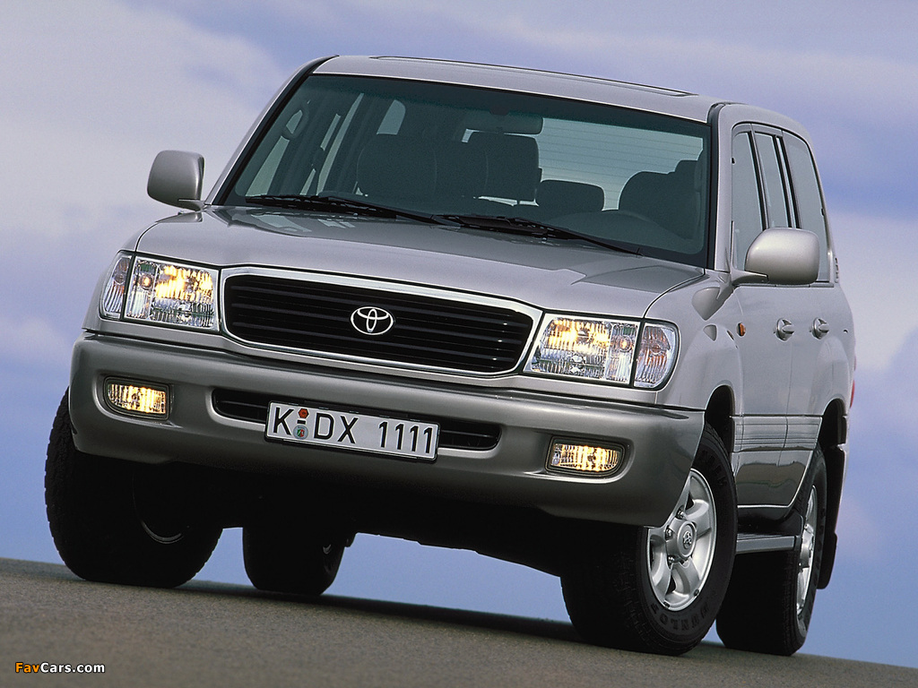 Toyota Land Cruiser 100 VX (J100-101) 1998–2002 photos (1024 x 768)