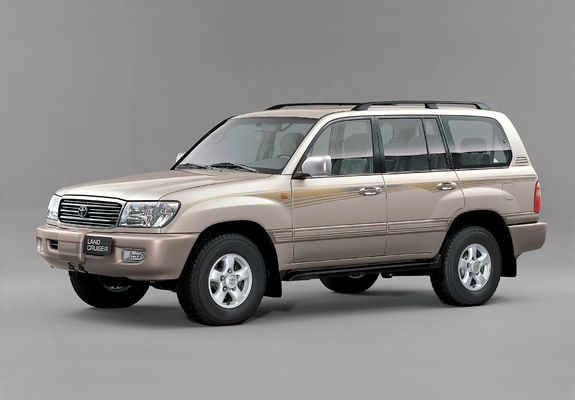 Toyota Land Cruiser 100 VX UAE-spec (J100-101) 1998–2002 pictures