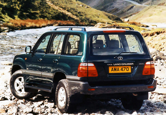 Toyota Land Cruiser Amazon (J100-101) 1998–2002 pictures