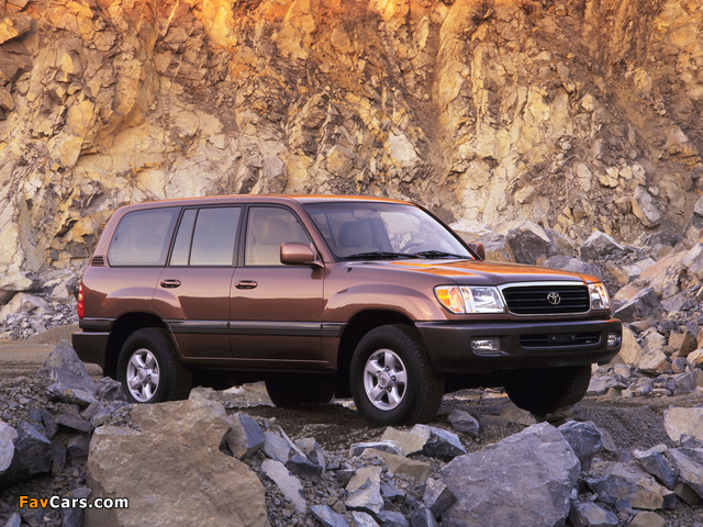 Toyota Land Cruiser 100 US-spec (UZJ100W) 1998–2002 wallpapers (640 x 480)