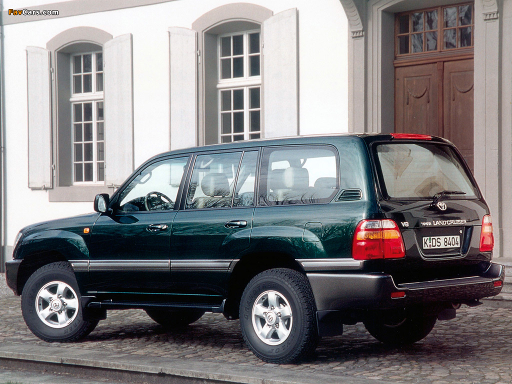 Toyota Land Cruiser 100 VX (J100-101) 1998–2002 wallpapers (1024 x 768)