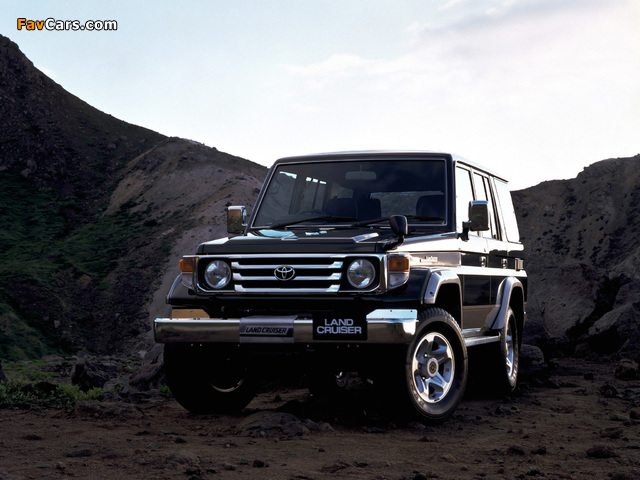 Toyota Land Cruiser (J76) 1999–2007 pictures (640 x 480)