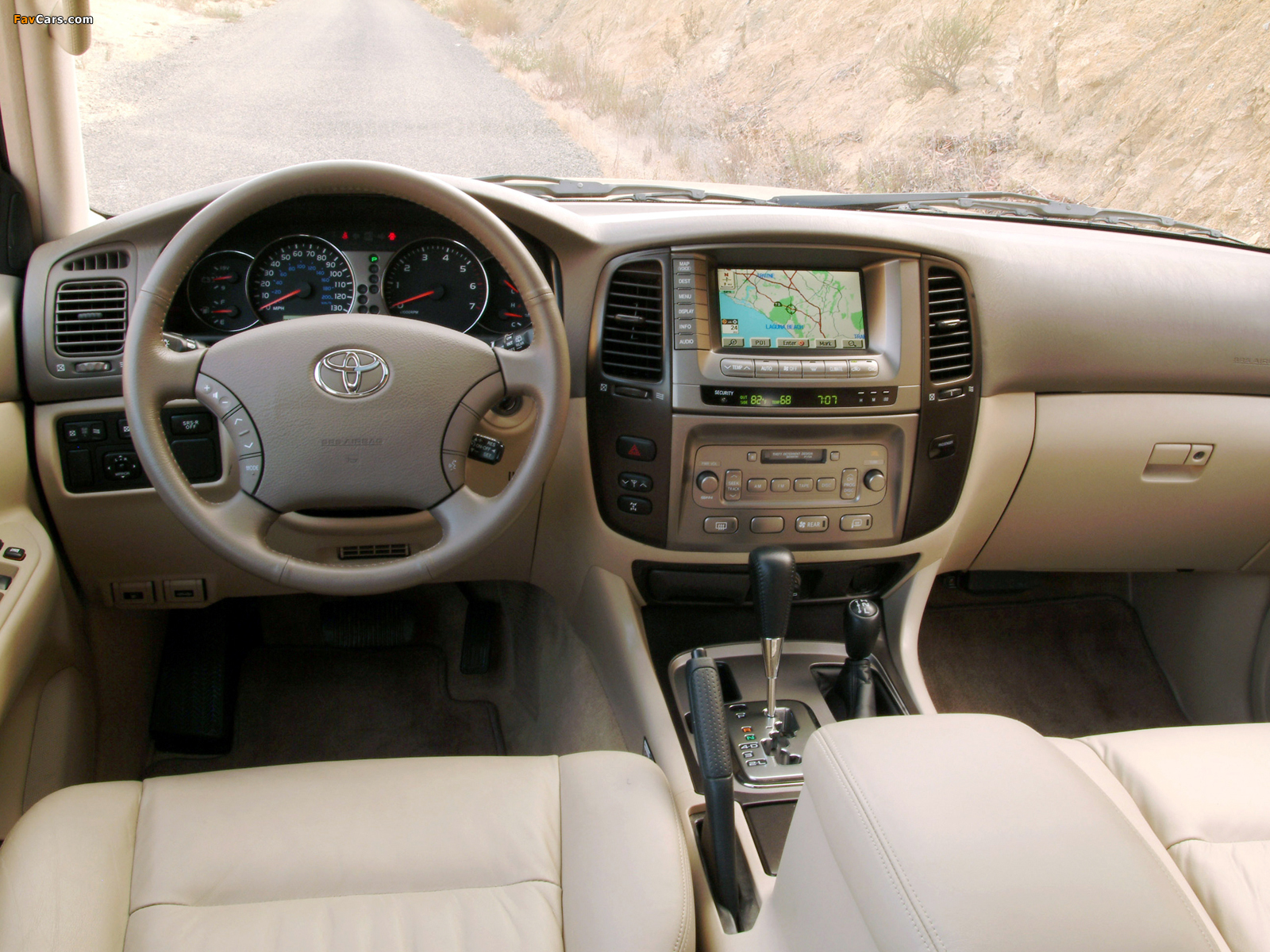 Toyota Land Cruiser 100 US-spec (UZJ100W) 2002–05 photos (1600 x 1200)