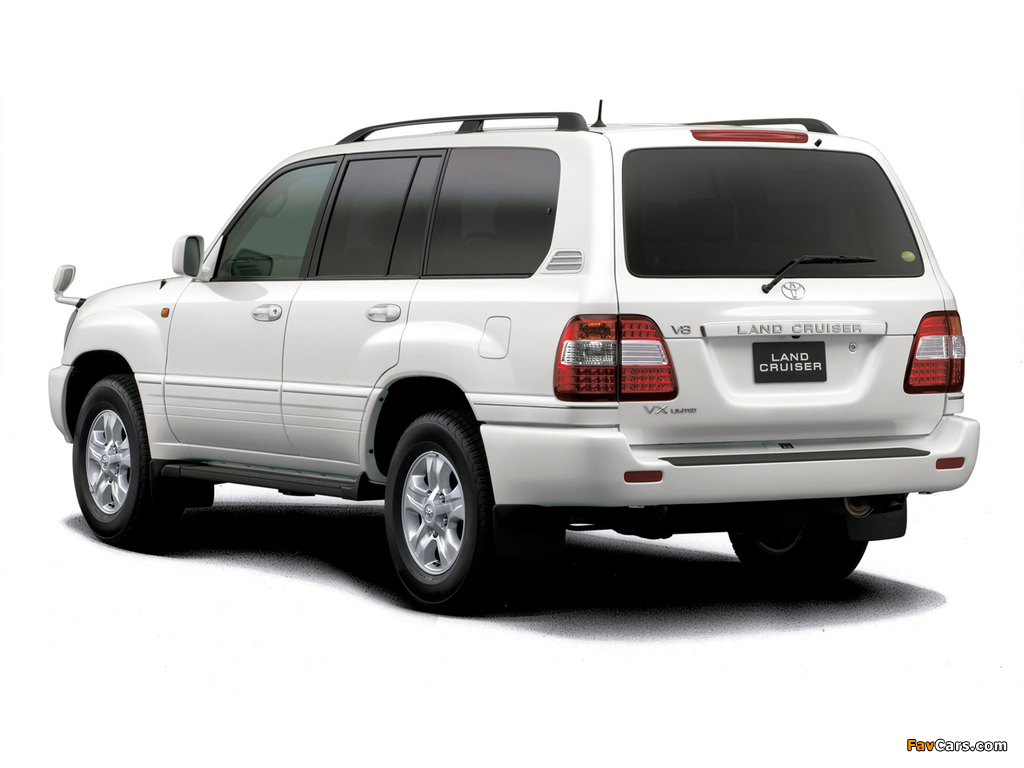 Toyota Land Cruiser 100 Wagon VX Limited G-Selection JP-spec (J100-101) 2005–07 photos (1024 x 768)