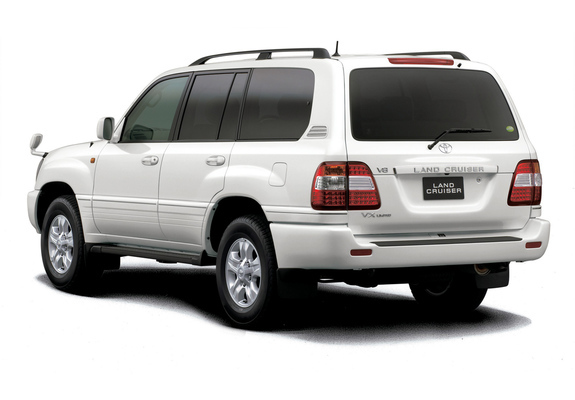 Toyota Land Cruiser 100 Wagon VX Limited G-Selection JP-spec (J100-101) 2005–07 photos
