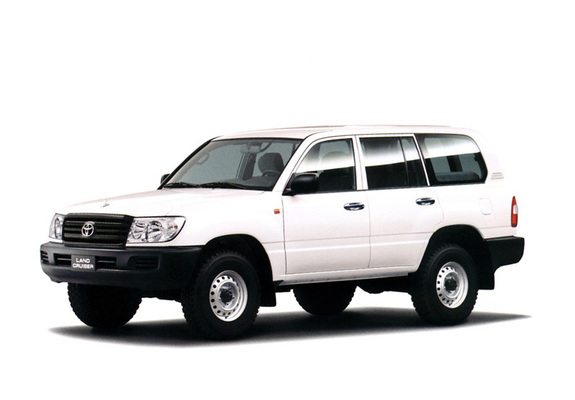 Toyota Land Cruiser 100 G UAE-spec (HZJ100) 2005–07 wallpapers
