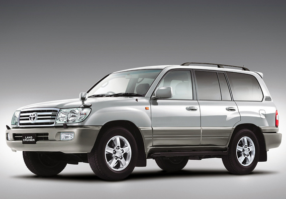 Toyota Land Cruiser 100 Wagon VX Limited 60th Special Edition (HDJ101K) 2006–07 images