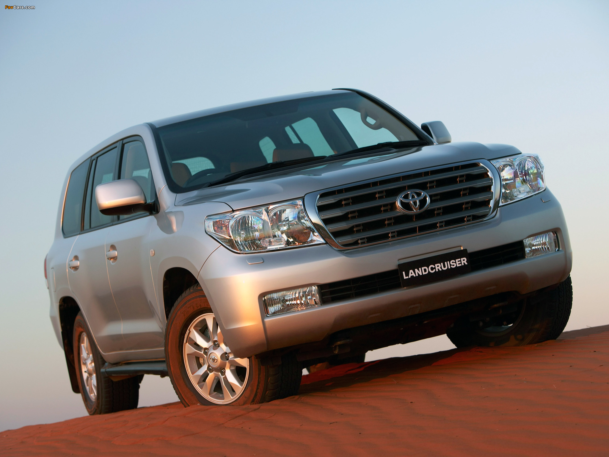 Toyota Land Cruiser 200 Sahara AU-spec (UZJ200) 2007–12 images (2048 x 1536)