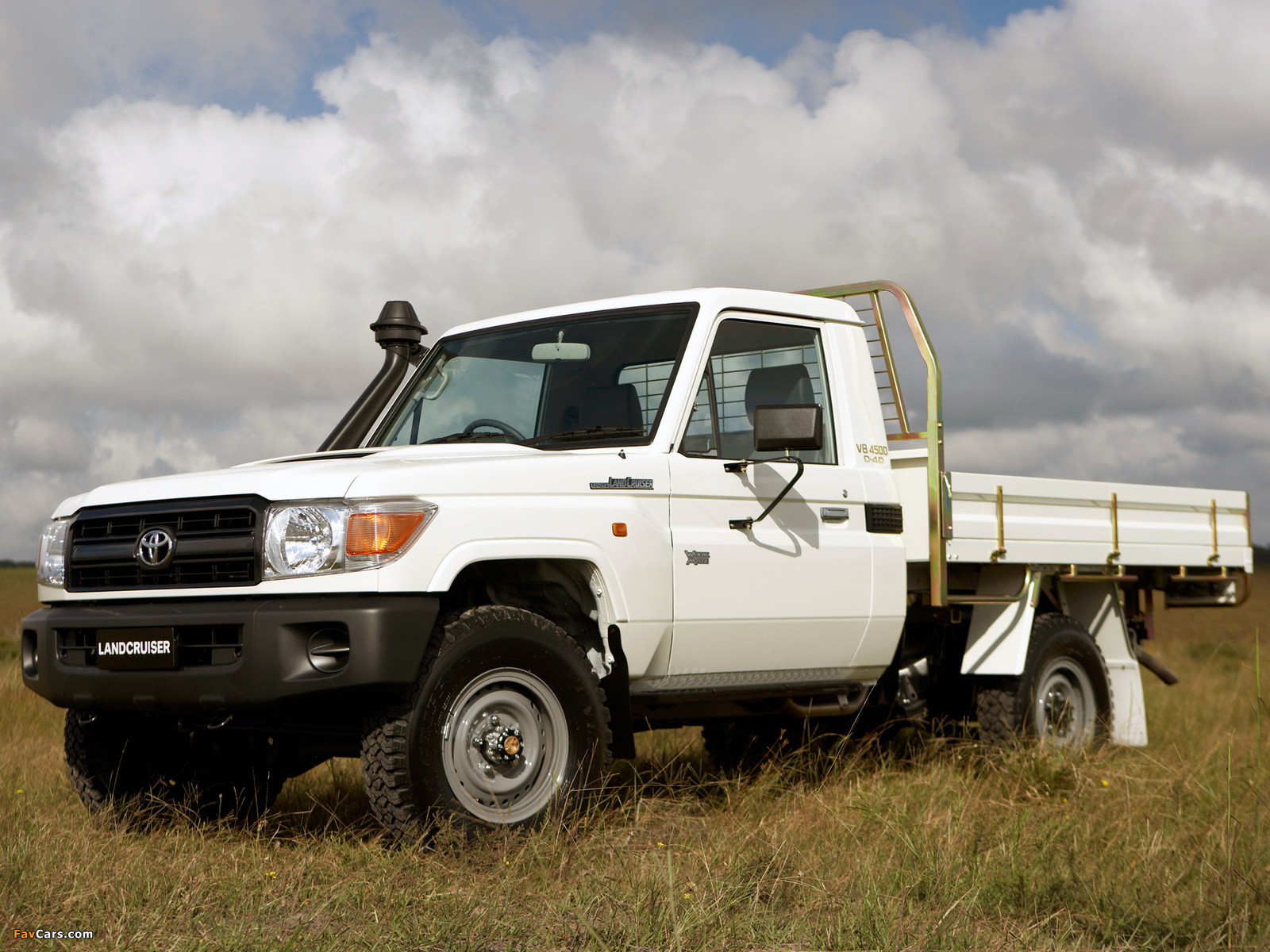 Toyota Land Cruiser Cab Chassis WorkMate (J79) 2007 pictures (1600 x 1200)