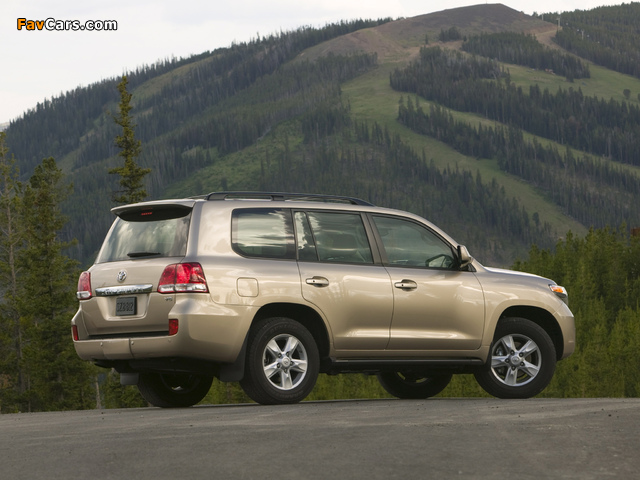 Toyota Land Cruiser 200 US-spec (URJ200) 2007–12 pictures (640 x 480)