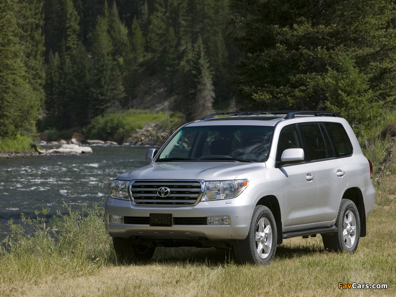 Toyota Land Cruiser 200 US-spec (URJ200) 2007–12 wallpapers (800 x 600)