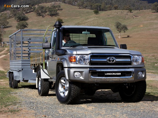 Toyota Land Cruiser Cab Chassis GXL (J79) 2007 wallpapers (640 x 480)