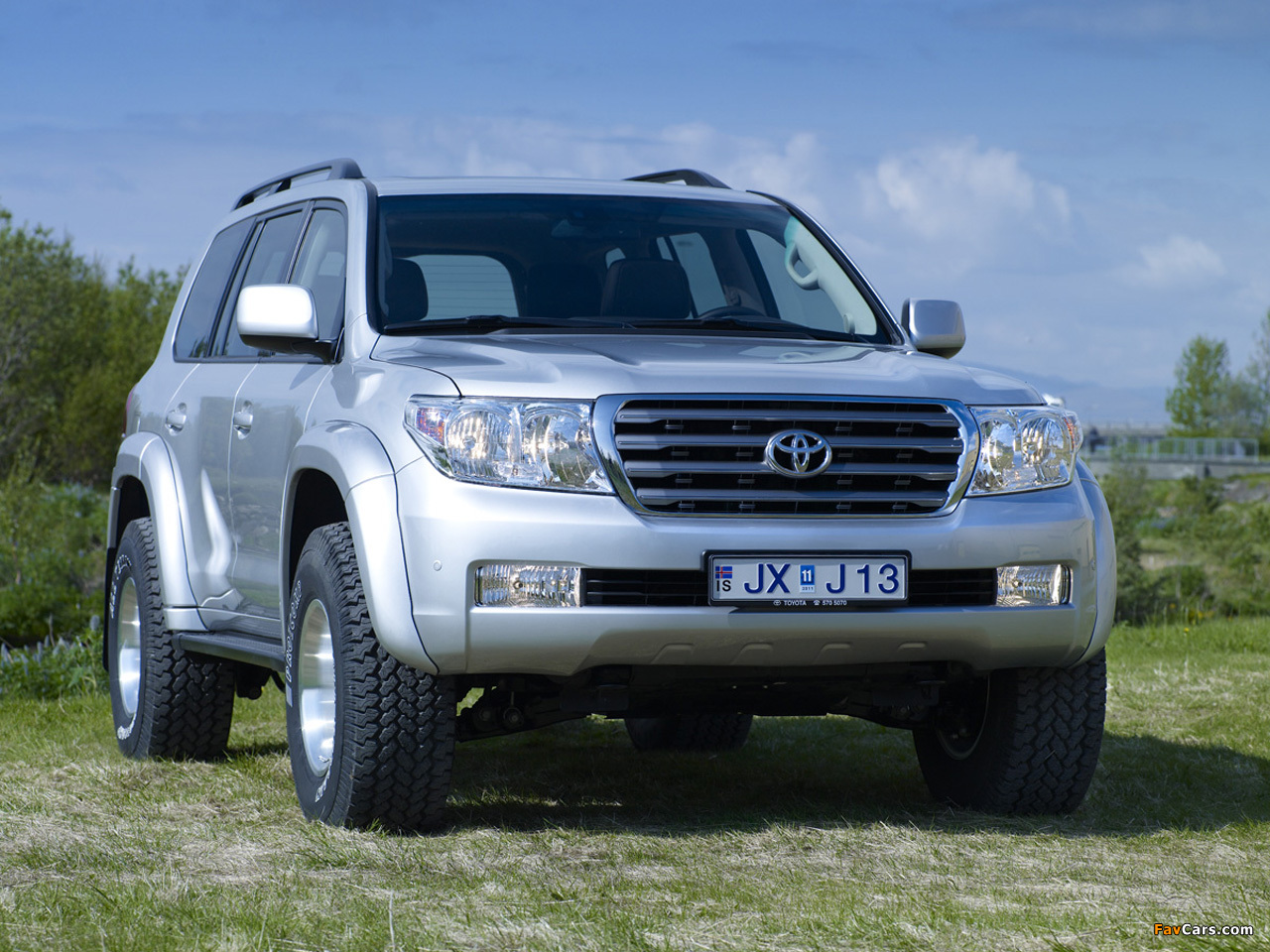 Arctic Trucks Toyota Land Cruiser AT35 (UZJ200) 2010 images (1280 x 960)