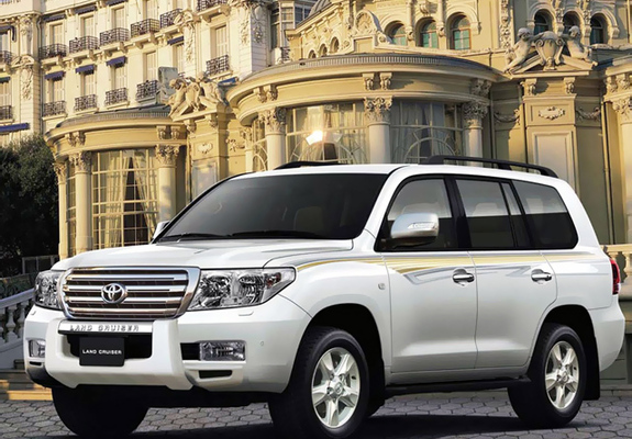 Toyota Land Cruiser 200 Vx R Uae Spec Uzj200 201012 Photos